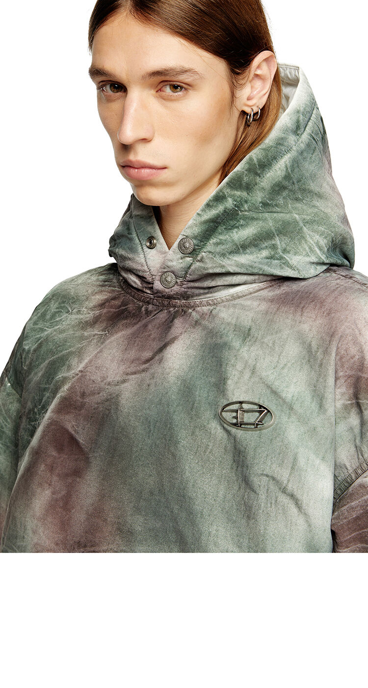 Puffy hooded jacket in camo nylon
