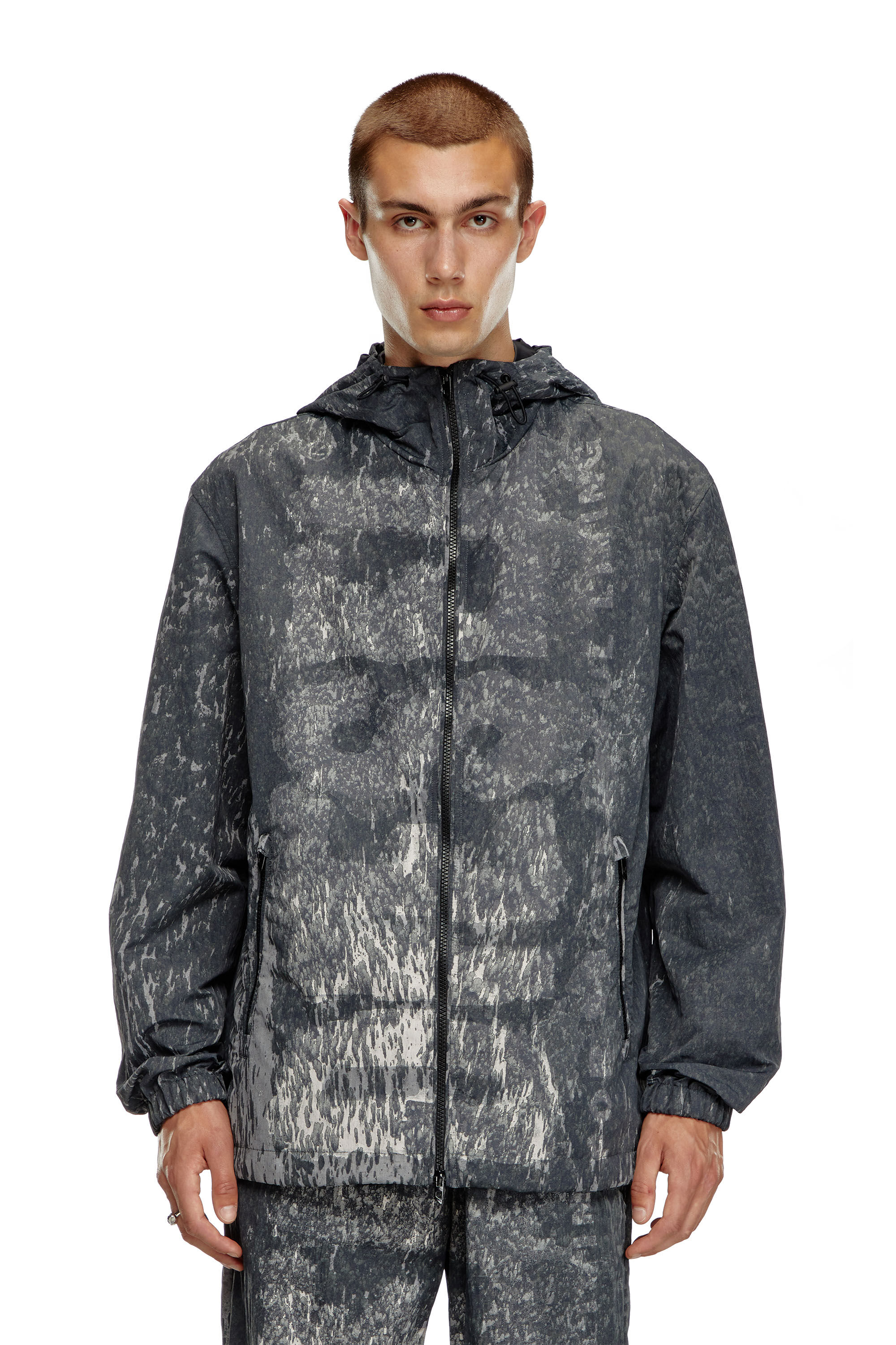 Diesel - J-BRICK, Man's Hooded windbreaker with Rain Camo print in Black - 6