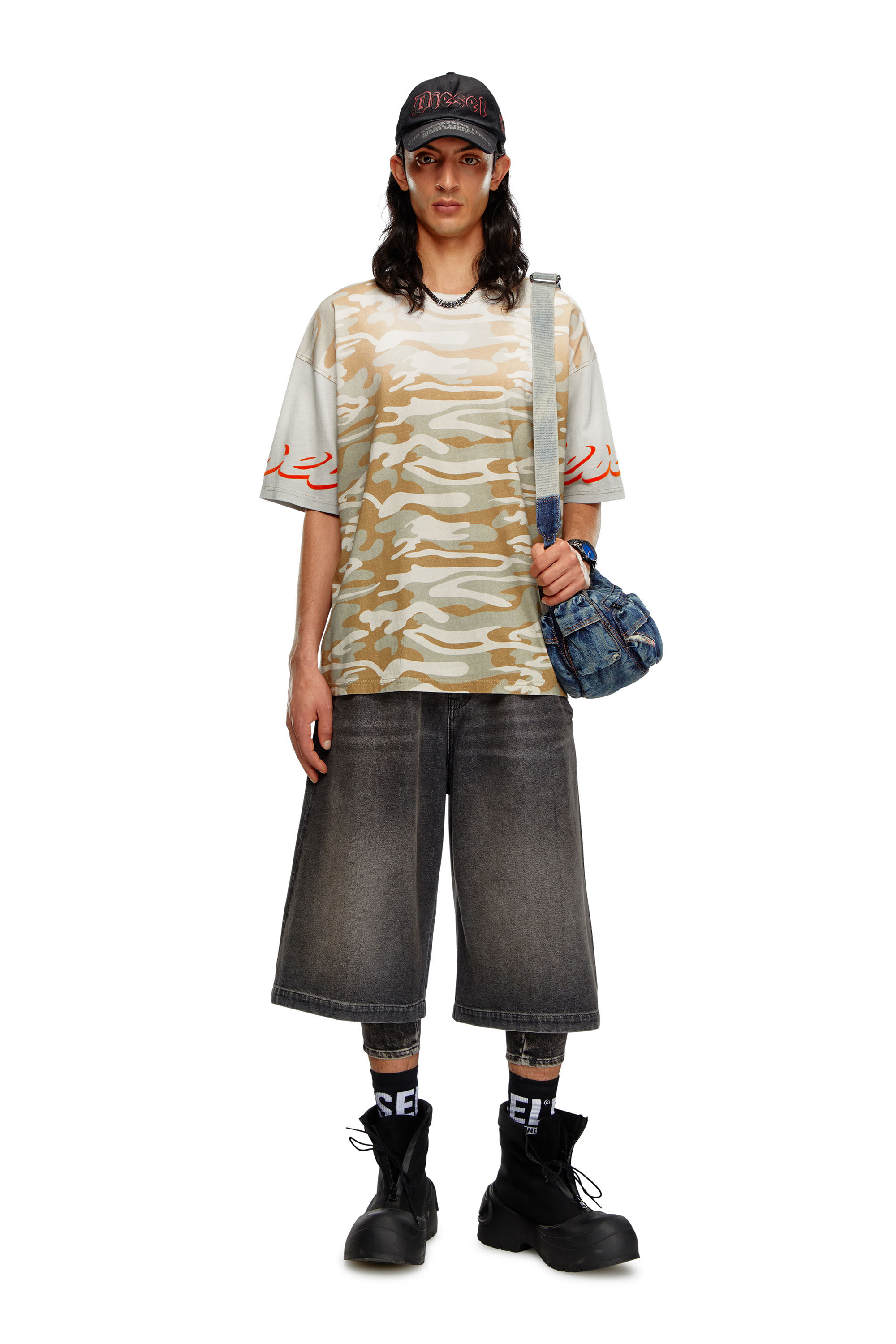 Diesel - T-BOXT-Q11, Man's Faded camo T-shirt with flocked logo in Brown/Green - 1