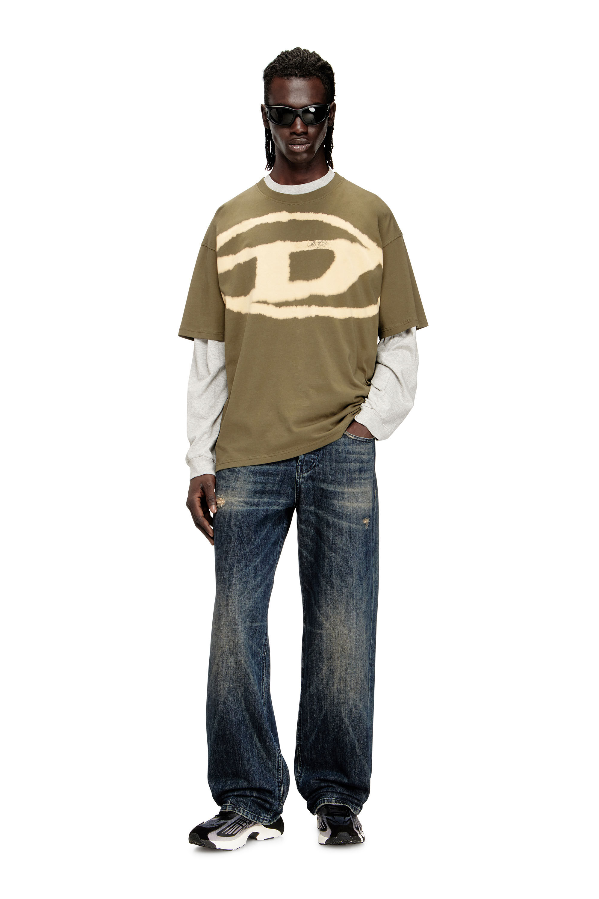 Diesel - T-BOXT-BLEACH, Man's T-shirt with bleached Oval D logo in null - 1