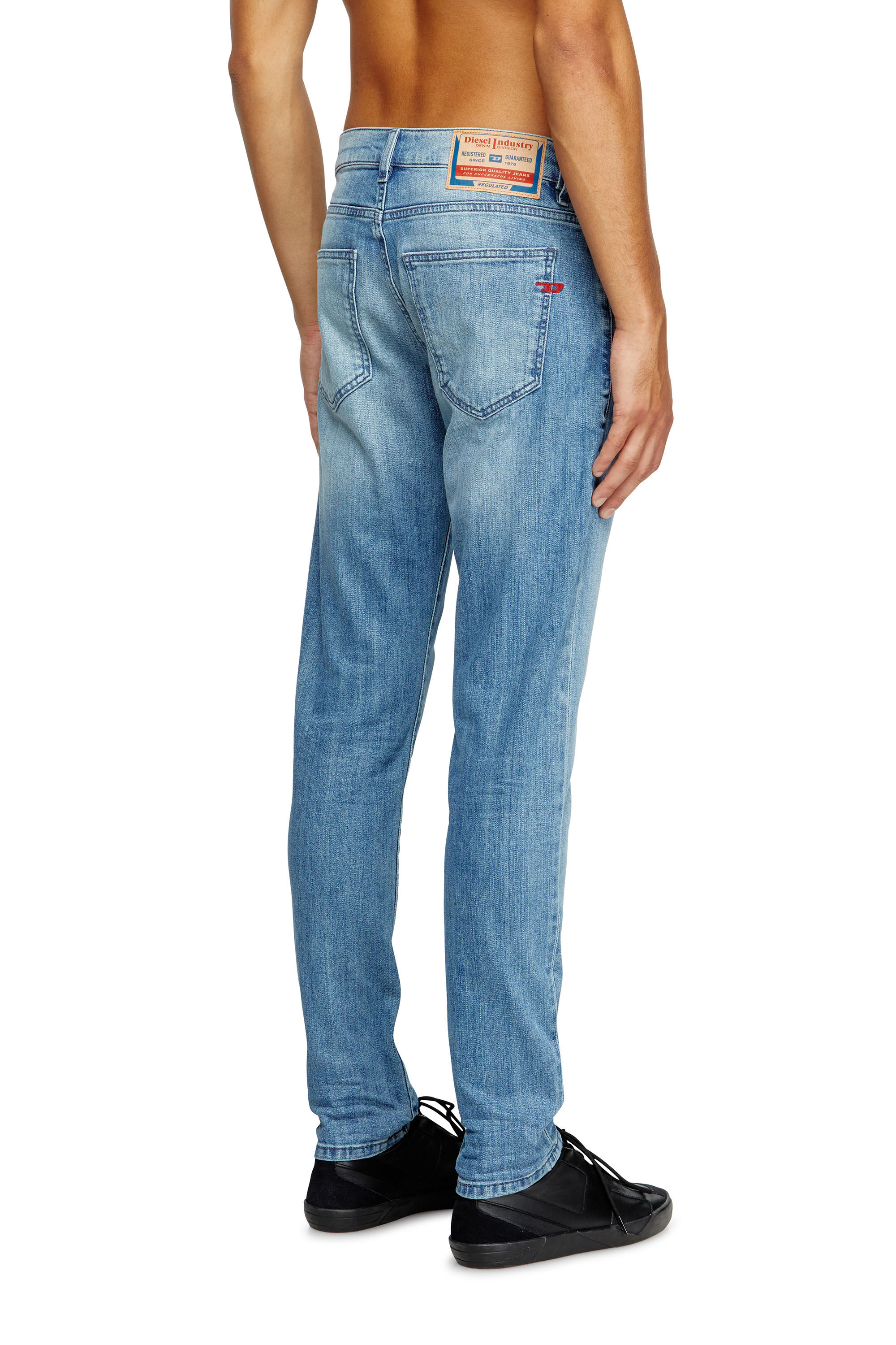 Diesel - Slim Jeans 2019 D-Strukt 0GRDI, Light Blue - Image 4