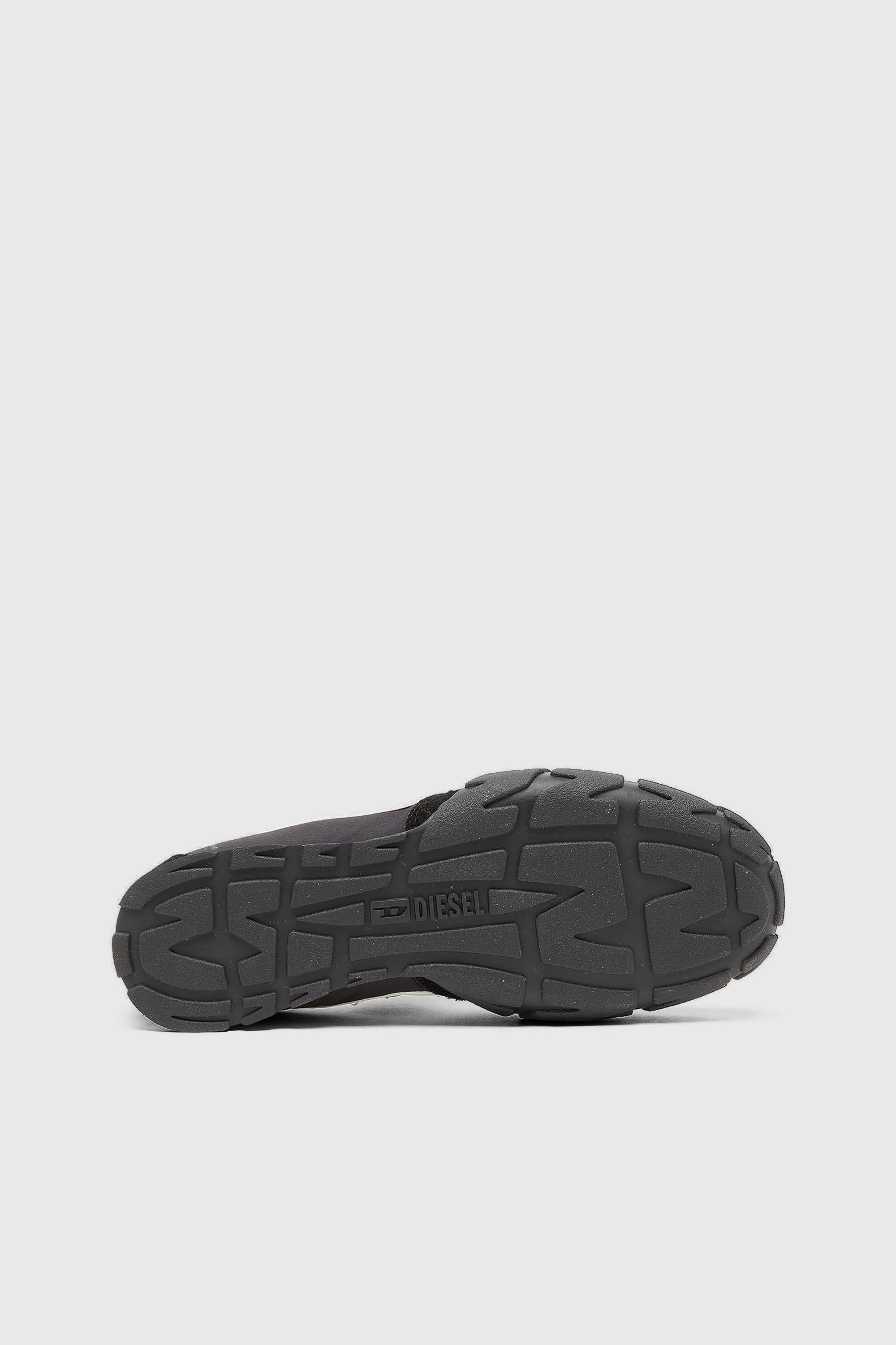 Diesel - S-PAGODHA SLIP-ON W, Woman's S-Pagodha-Tongue-free strap sneakers in ripstop in Black/White - 5