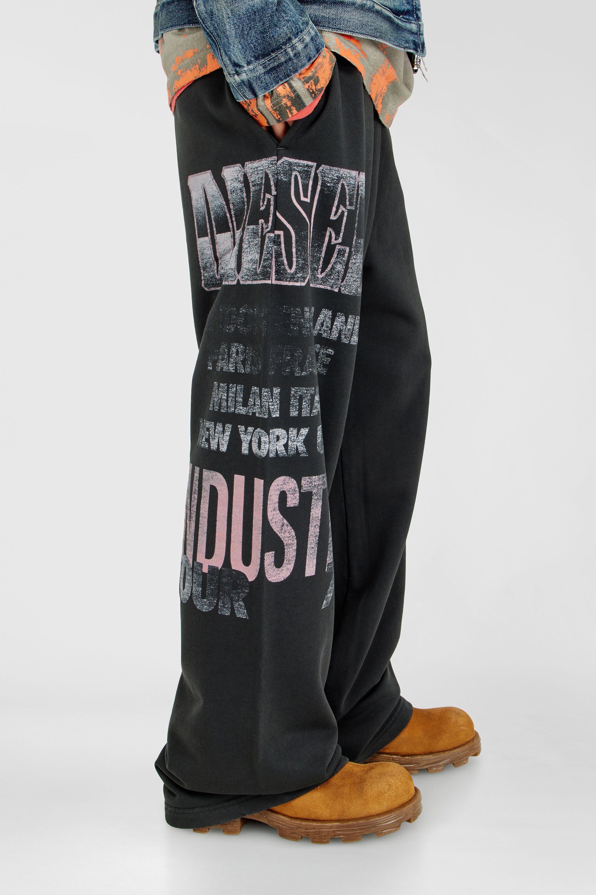 Diesel - P-ILL, Man's Sweatpants with concert graphics in Black - 4
