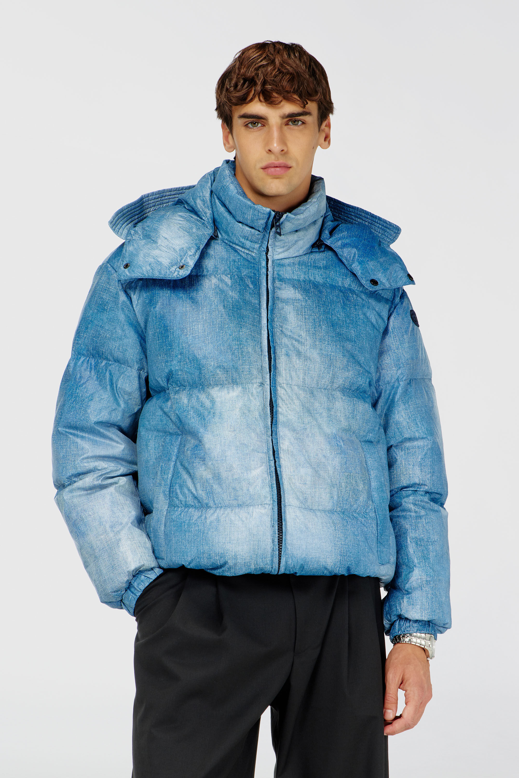 Diesel - W-ROLLY-WRD-BFBN, Man's Hooded down jacket with denim-effect print in Blue - 3