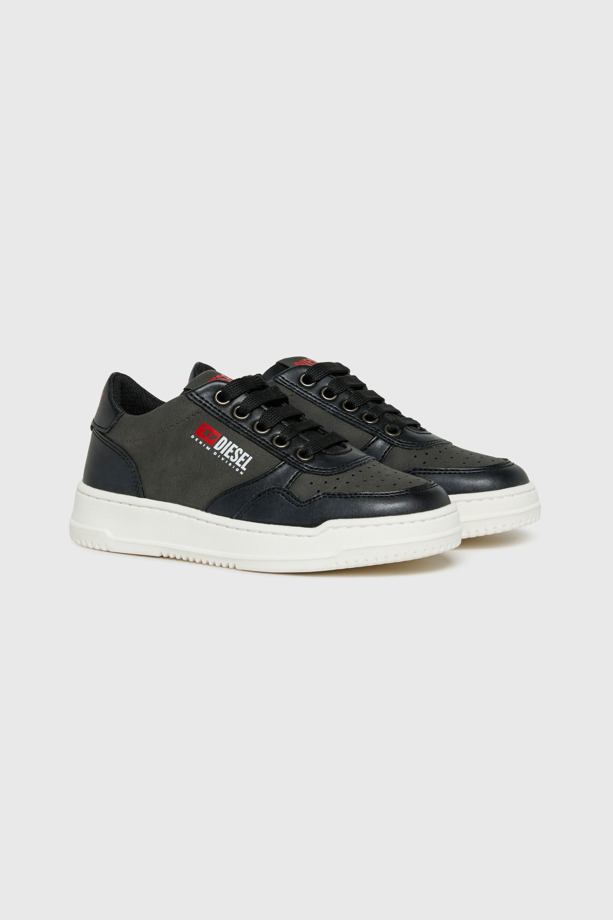 Diesel - S-CASCOUNT, Unisex's S-Cascount - Perforated sneakers with logo in Black - 2