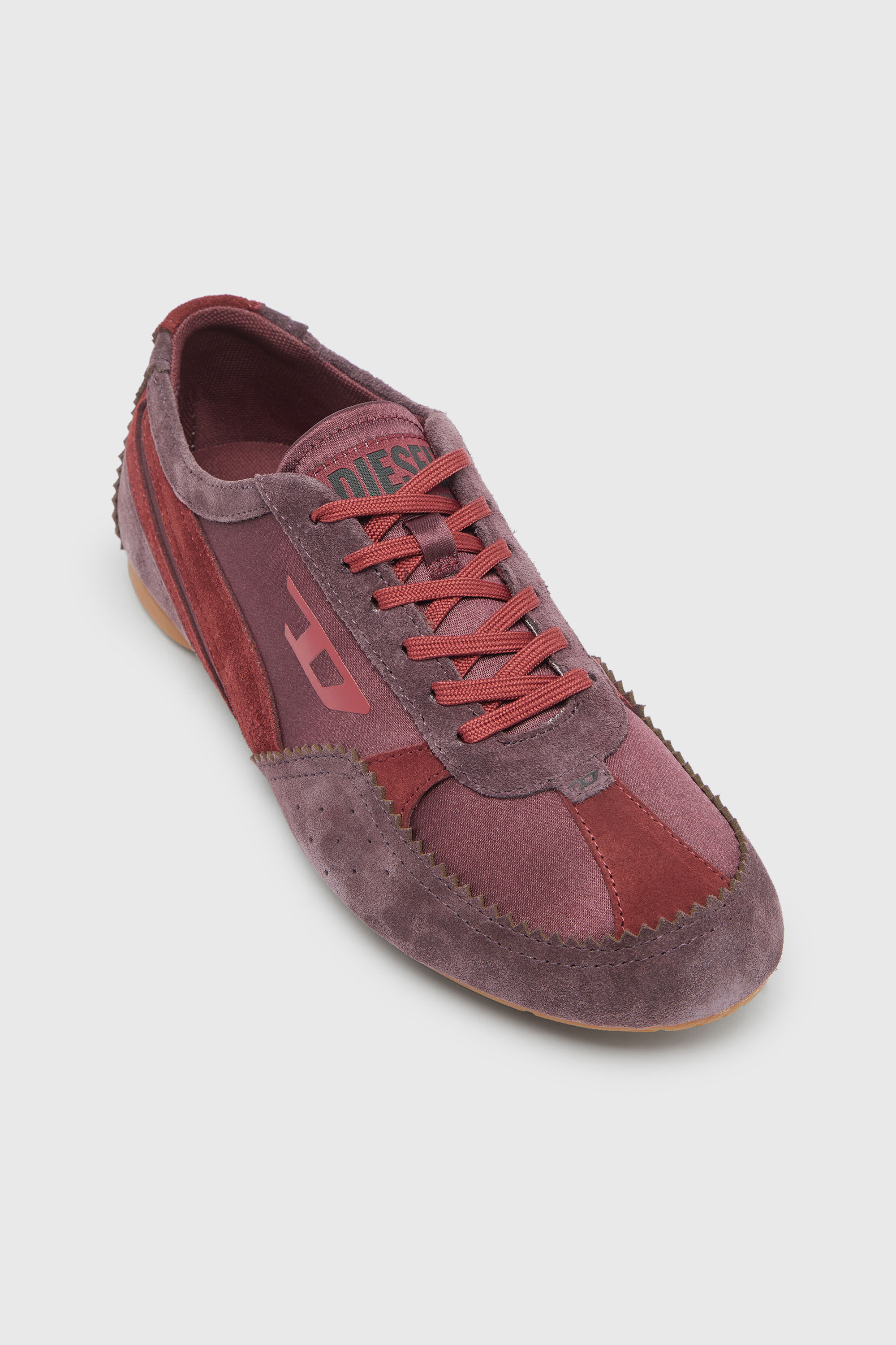 Diesel - D-MILE LOW II W, Woman's D-Mile-Flat sneakers with suede overlays in Burgundy - 6