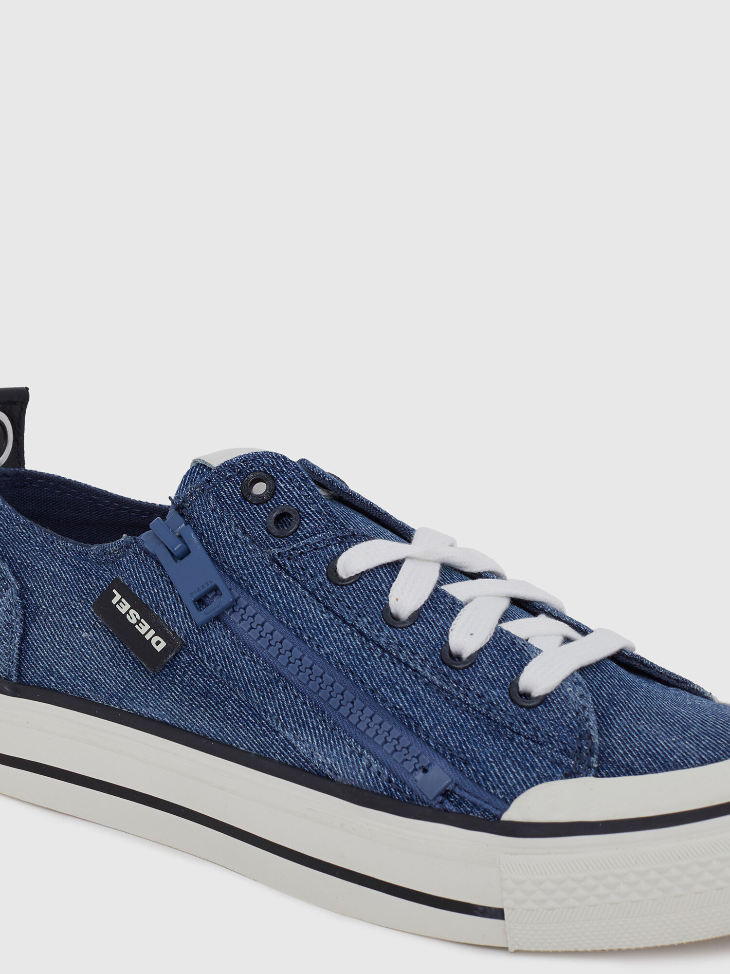 diesel jeans sneakers