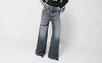 Men's Relaxed Jeans | Light Blue | Diesel D-Fish Men's Relaxed Jeans | Light Blue | Diesel D-Fish