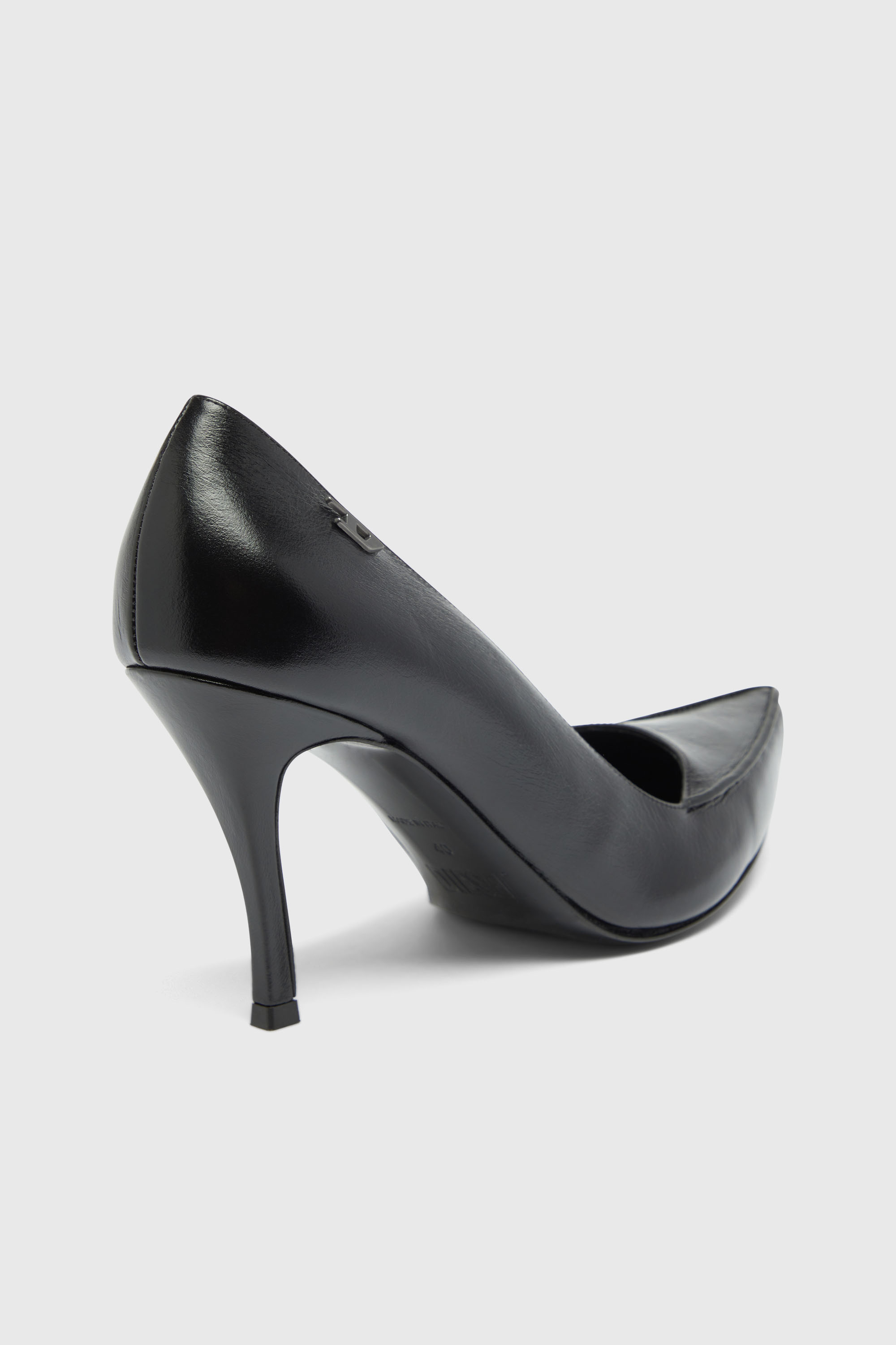 Diesel - D-LUCETTE-90-PUMP D, Woman's D-Lucette-Pumps in leather in Black - 5