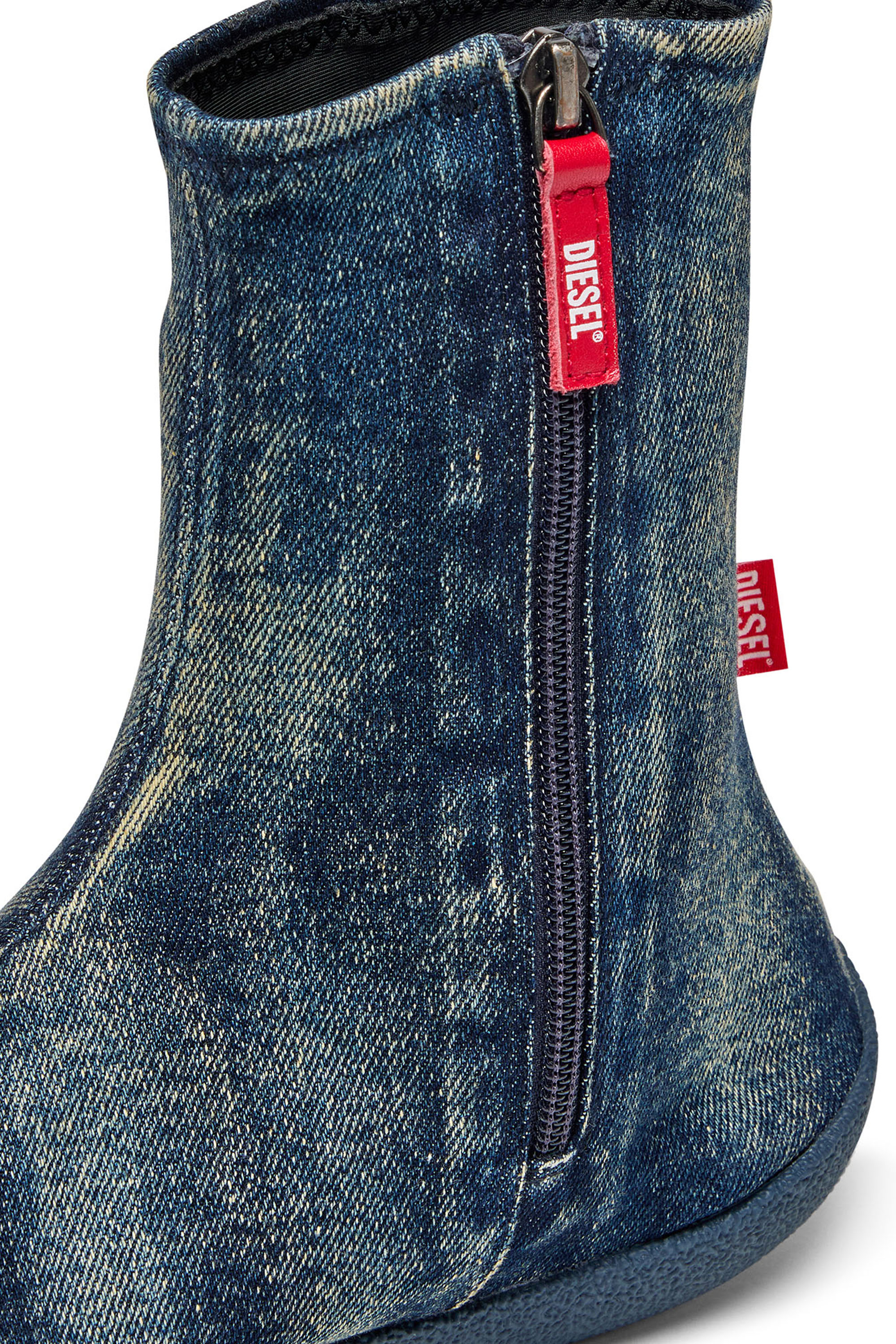 Diesel - D-SHOCK BT, Man's D-Shock Bt-Socks boots in solarised denim in Blue - 6