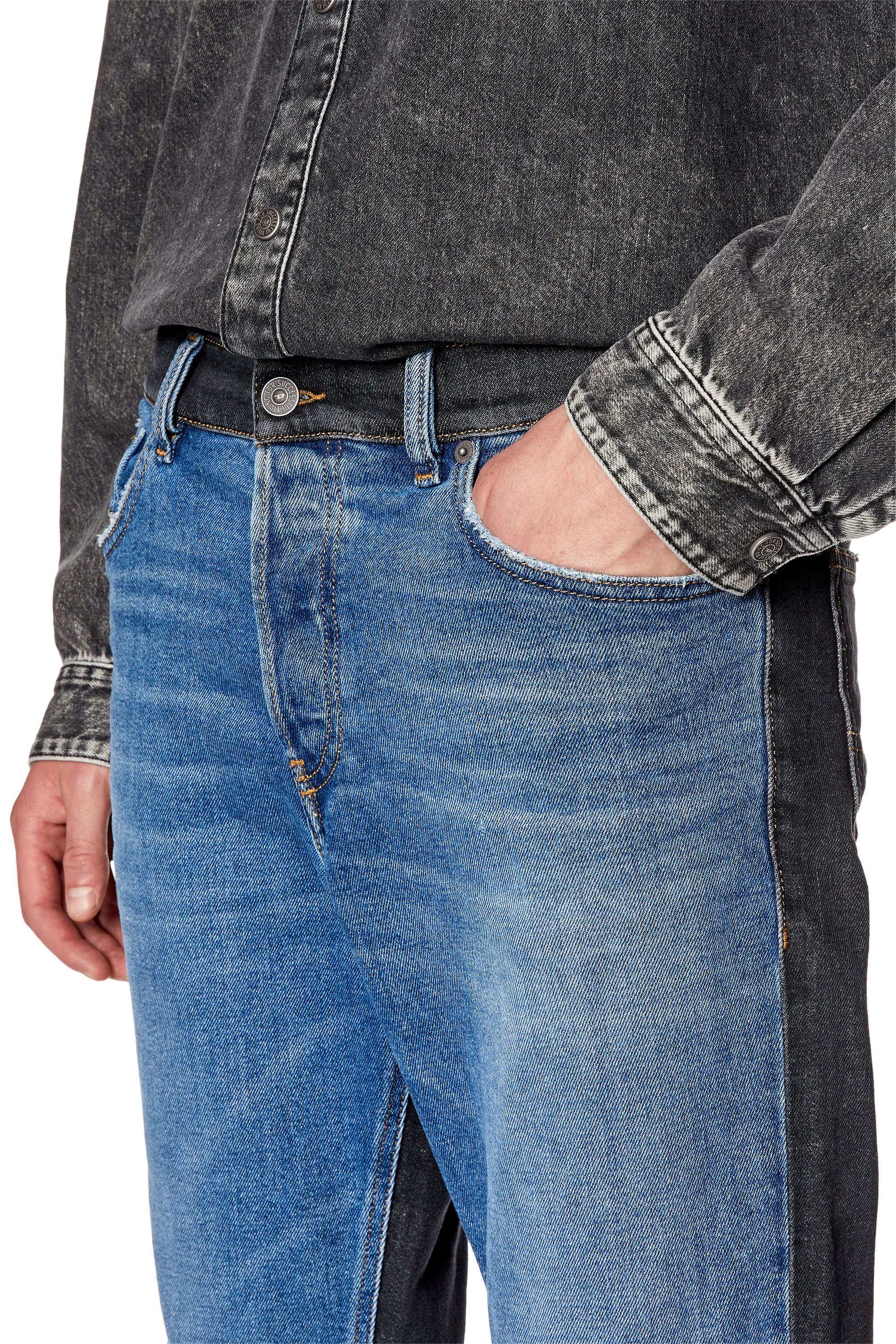 Diesel - Straight Jeans 1995 D-Sark 09H03, Medium blue - Image 3