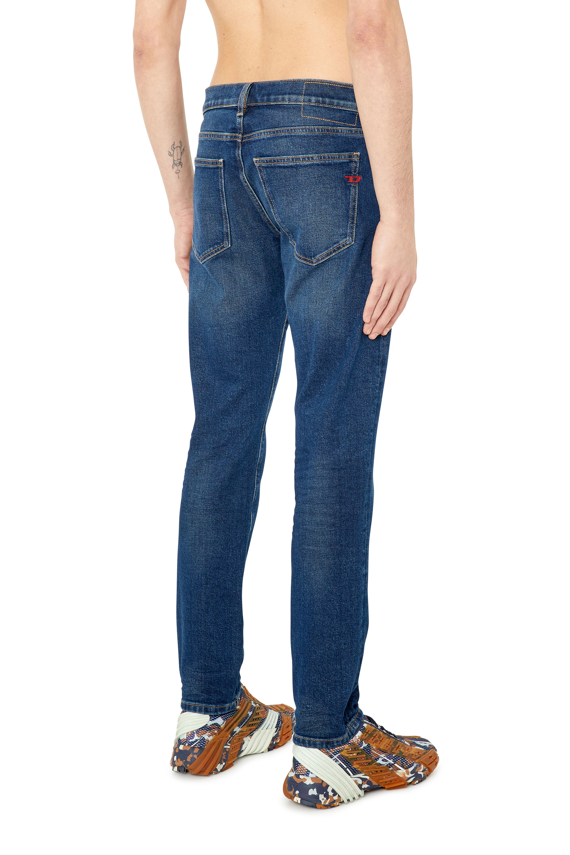 Diesel - 2019 D-Strukt 0GYCS Slim Jeans, Dark Blue - Image 2