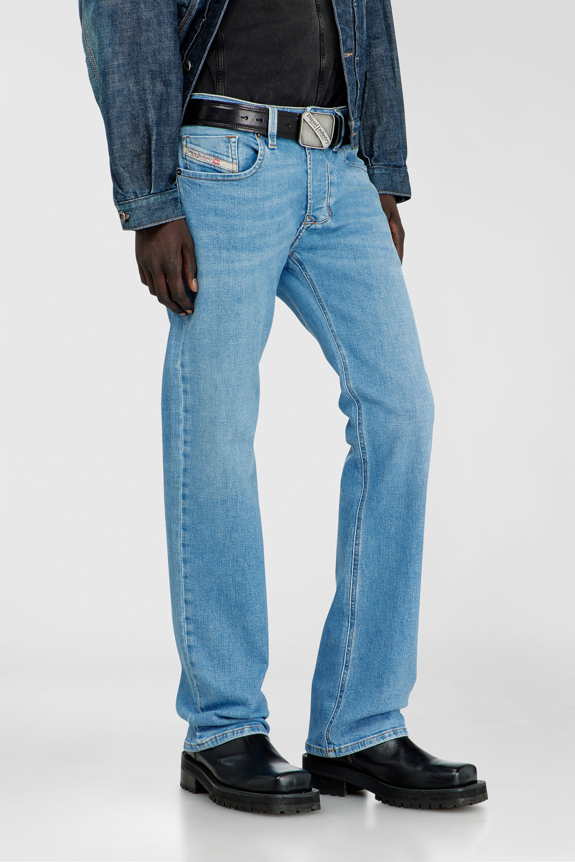 Diesel - Man's Regular Jeans 1985 Larkee 0HDBJ, Light Blue - 7