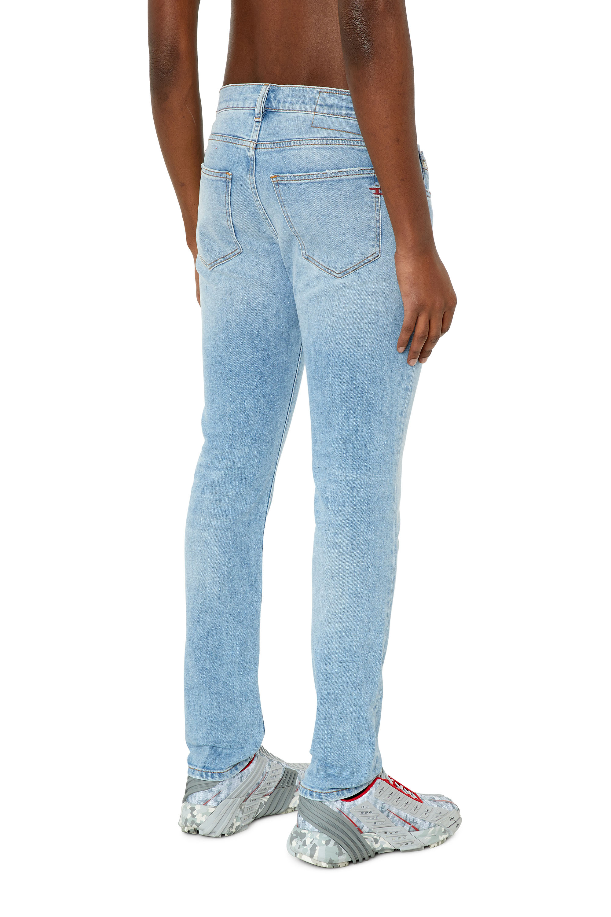 Diesel - 2019 D-Strukt 09F41 Slim Jeans, Light Blue - Image 3