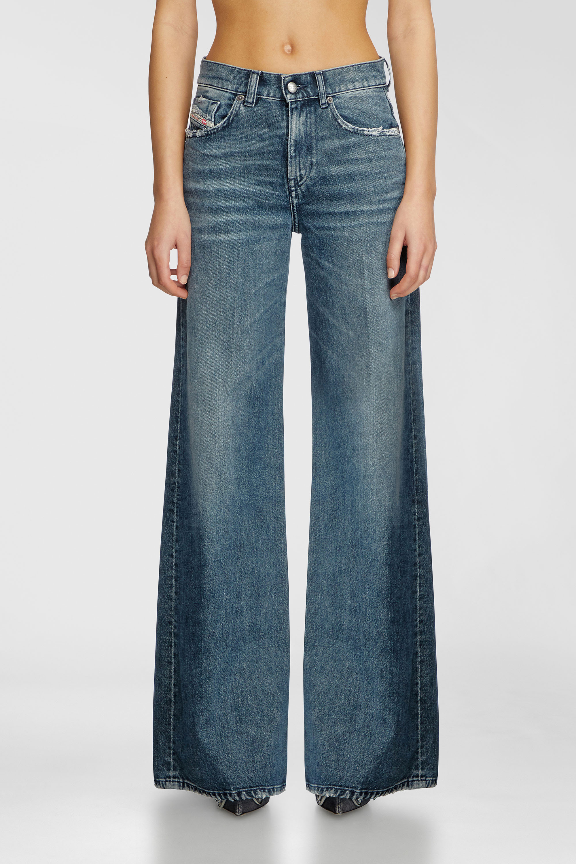 Diesel - Woman's Flare Jeans 1978 D-Akemi 007Y7, Medium blue - 1
