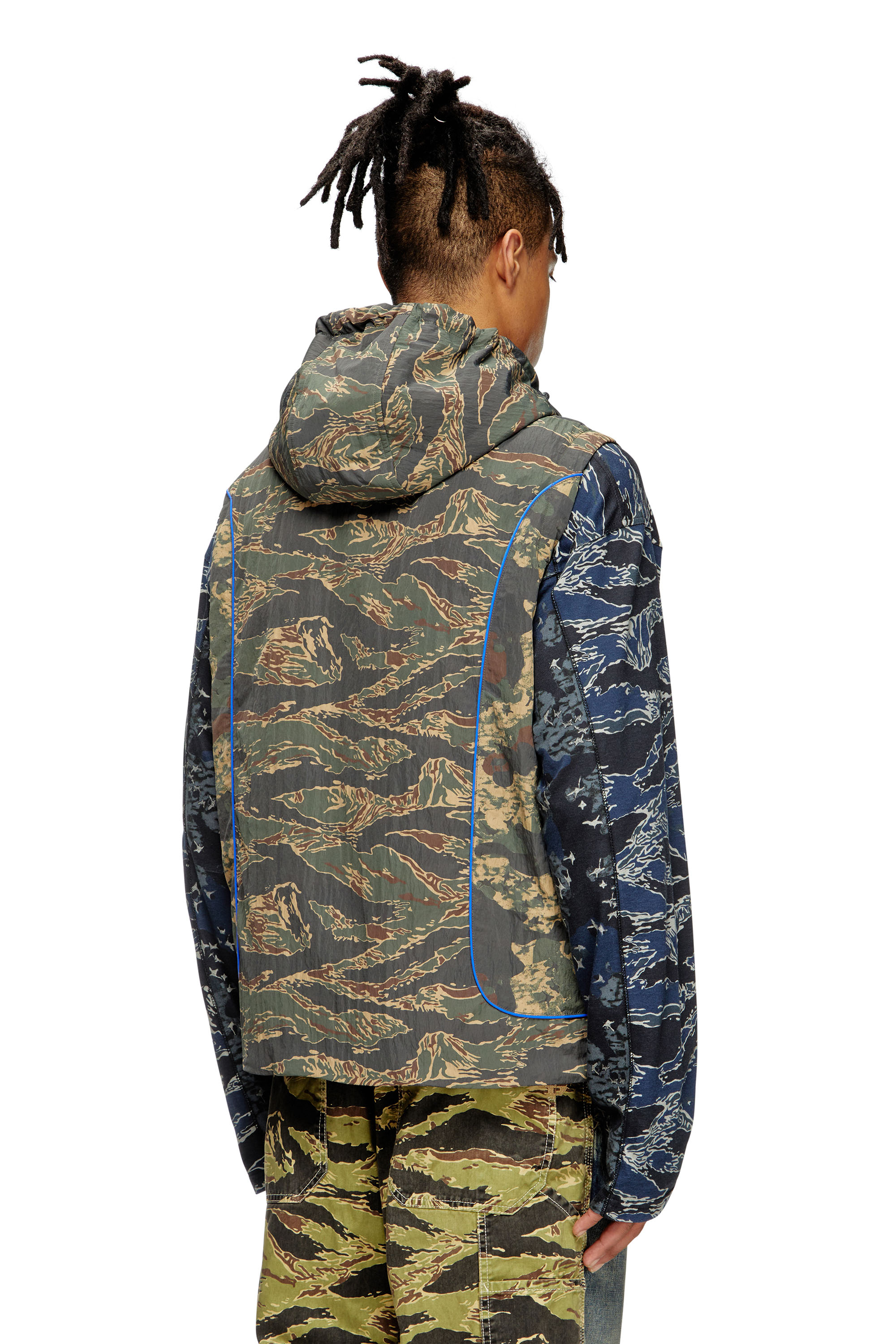 Diesel - J-OSTEND-SL-CAMU, Man's Hooded vest with mixed camo prints in Blue/Green - 4
