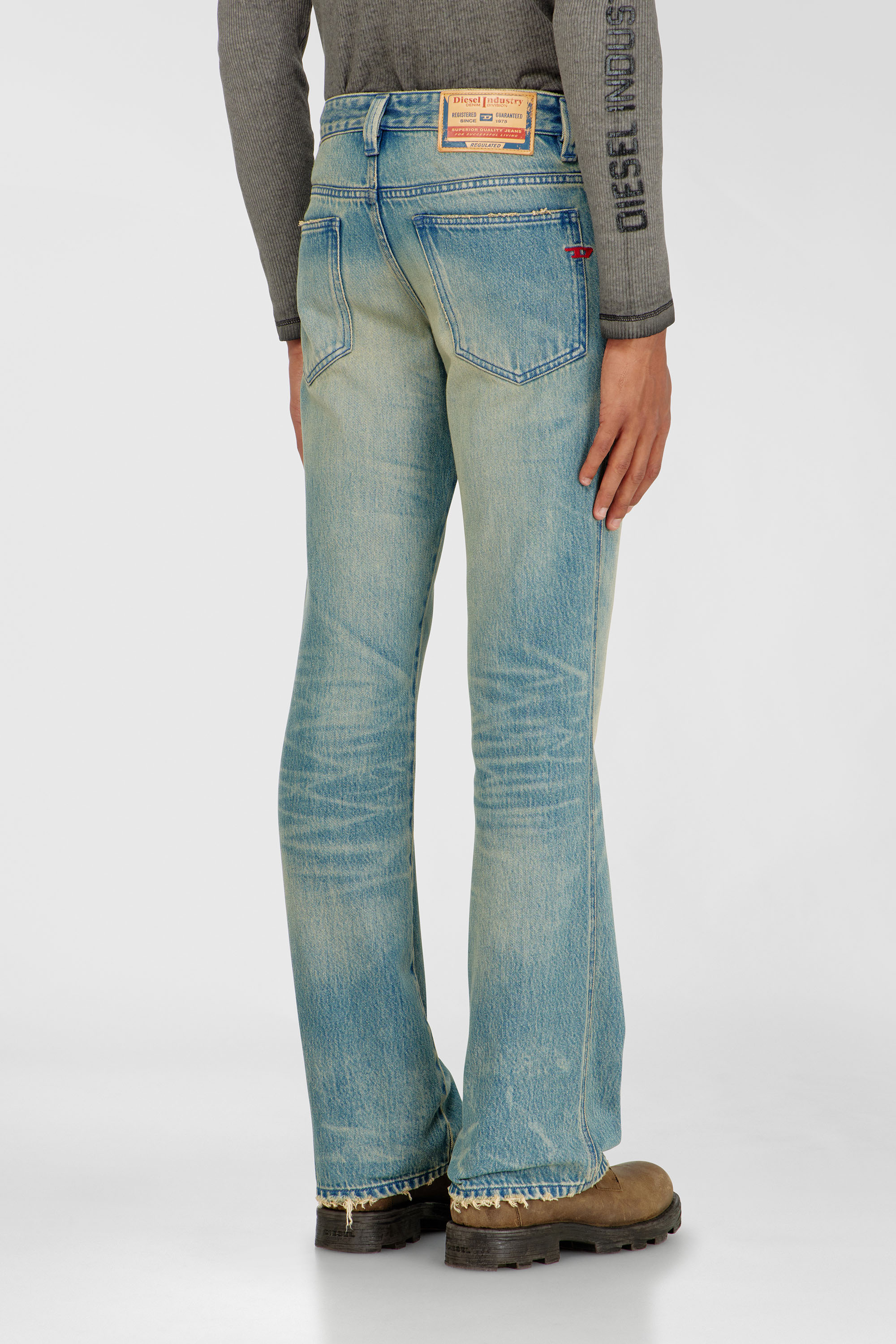 Diesel - Man's Bootcut Jeans 1998 D-Buck 0DLDD, Medium blue - 5
