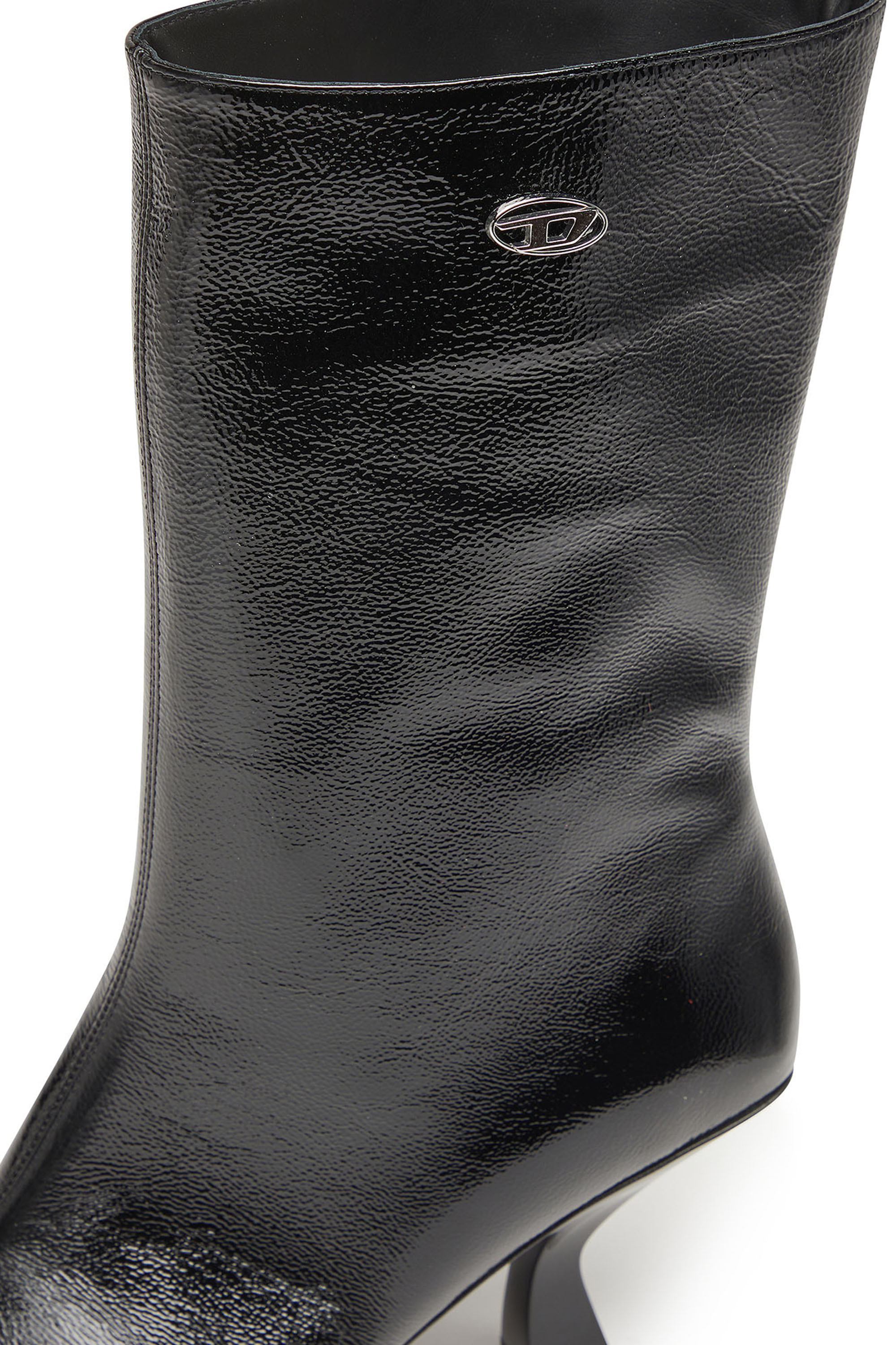 Diesel - D-AMBER TUBE 75, Woman's D-Amber-Square-toe ankle boots with naplak effect in Black - 4