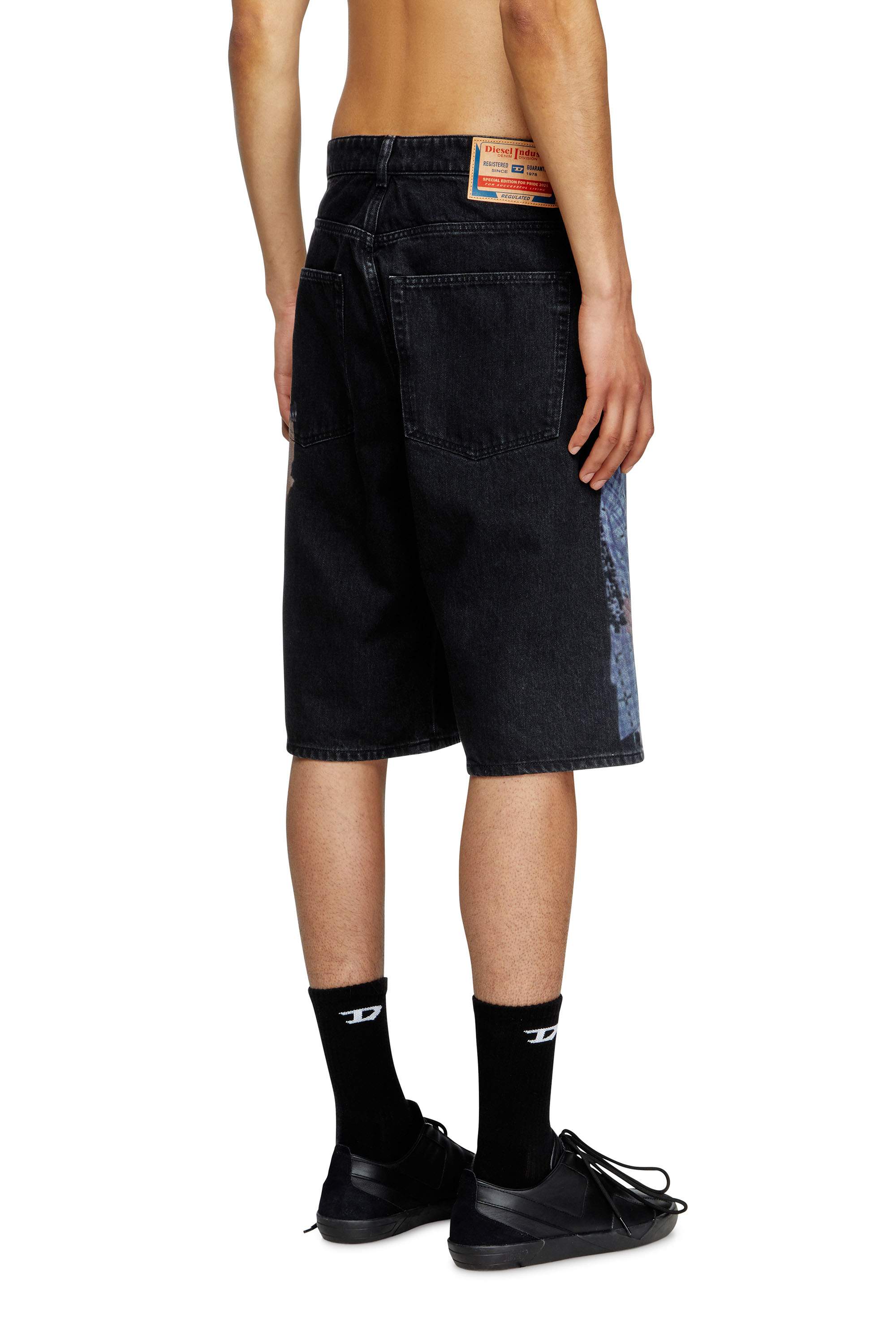 Diesel - PR-D-RIXFORD-S, Unisex's Denim shorts with multicolour print in Black - 4