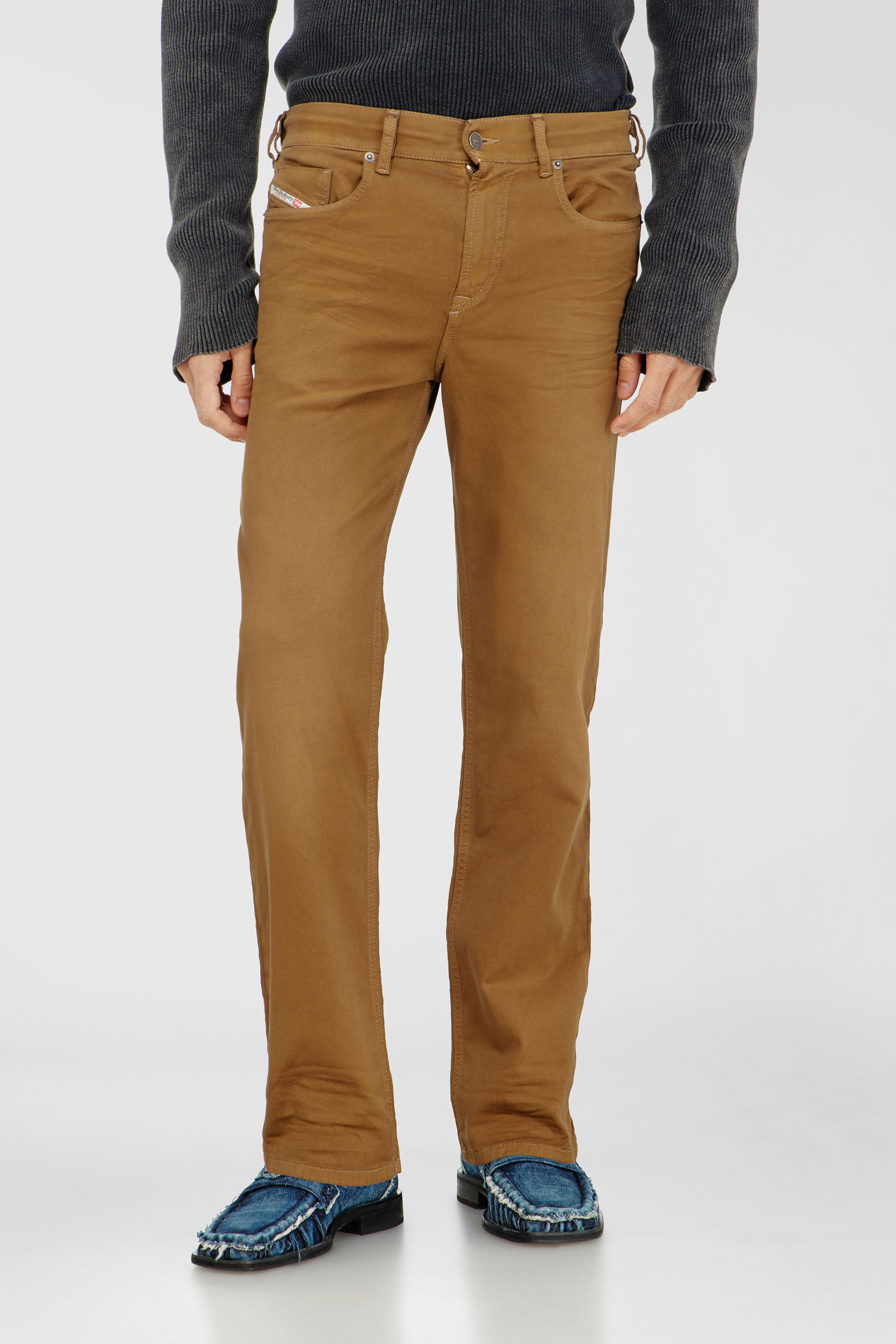 Diesel - Man's Regular 2090 D-Veekley Joggjeans&reg; 0670M, Brown - 1