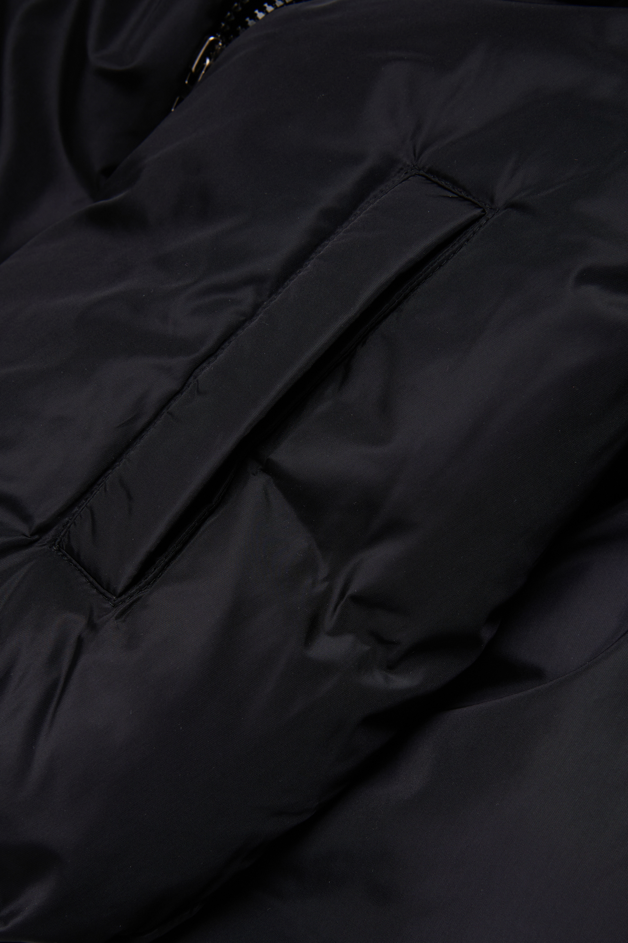 Diesel - JELKYM, Woman's Hooded puffer jacket in Black - 4