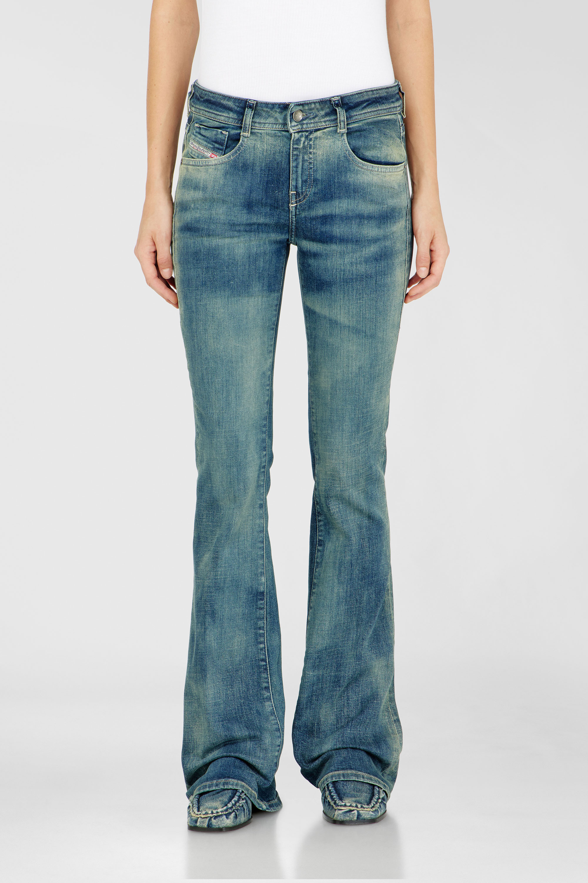 Diesel - Woman's Bootcut Jeans 1969 D-Ebbey 09P41, Medium blue - 2